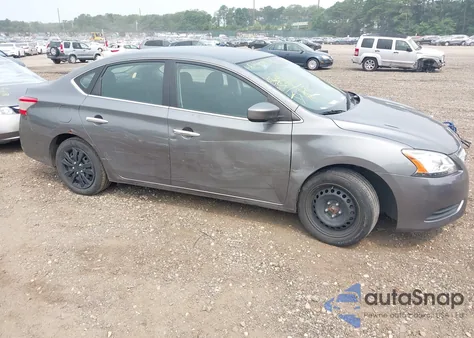 2015 Nissan Sentra S z USA, uszkodzony, nr VIN 3N1AB7AP5FY217578